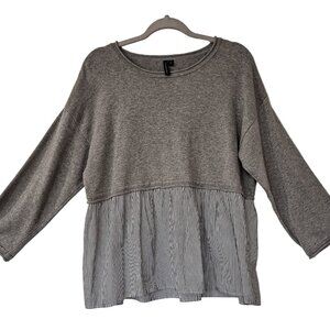 Moon & Madison Anthropologie Women’s L ¾ Sleeve Gray Sweater w/ Striped Sweep